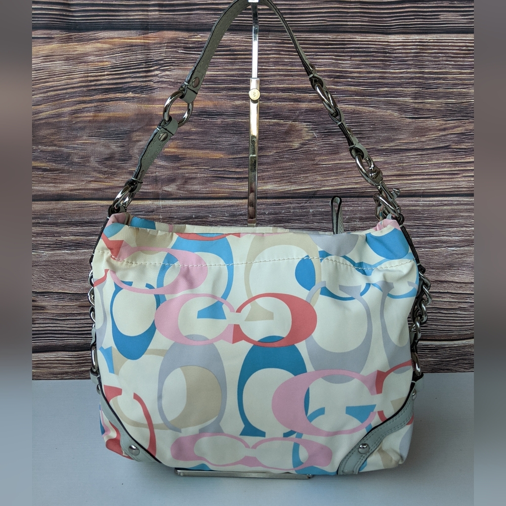 🌺Coach Carly Optic Signature Hobo bag in a multicolored pattern. - Picture 2 of 11